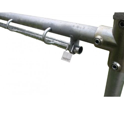 Wheelie Bin Locking Stand close up of locking mechanism